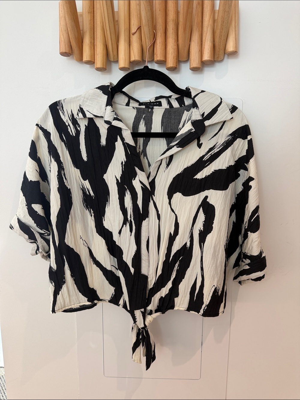 Pleione Black and White Tie-Front Button Down Shirt